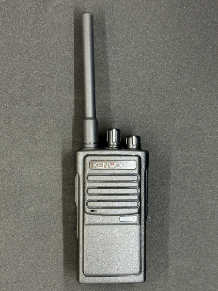 Kenwood TK-D4